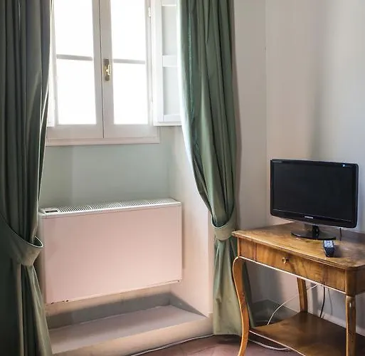 Bed & Breakfast Luxury In The Center Of Rome
