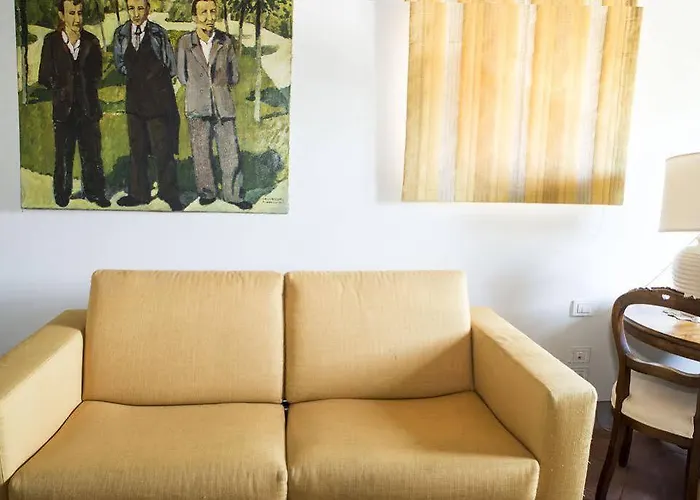 Luxury In The Center Of Bed & Breakfast 3*